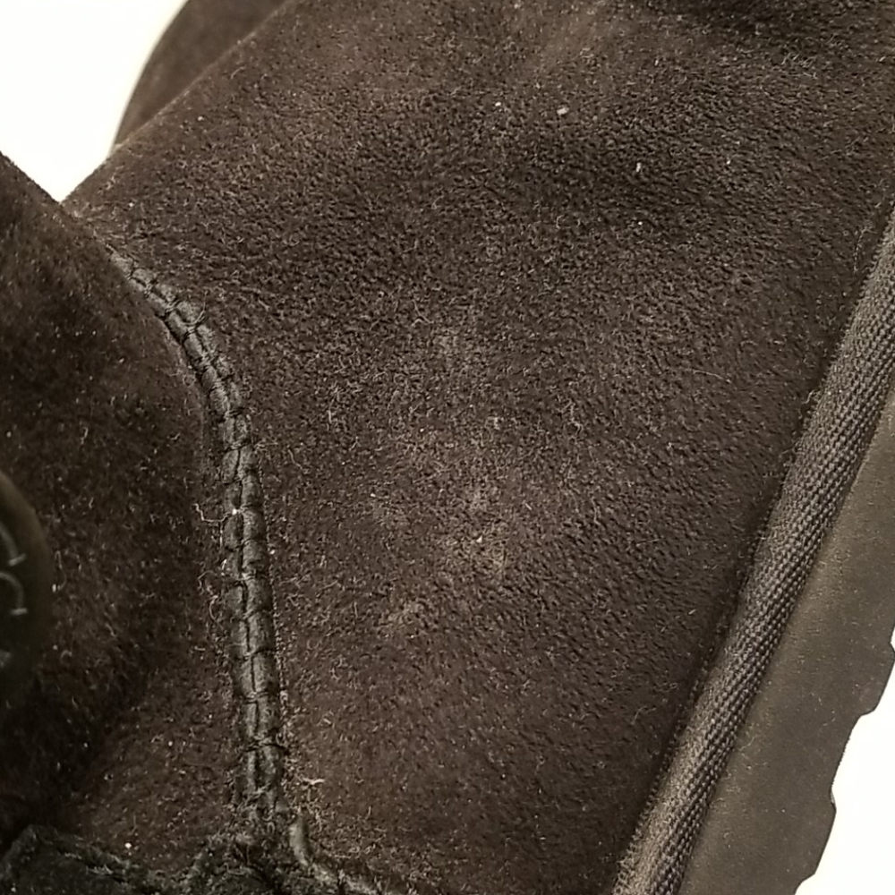 Ugg Bailey Buttons - image 7